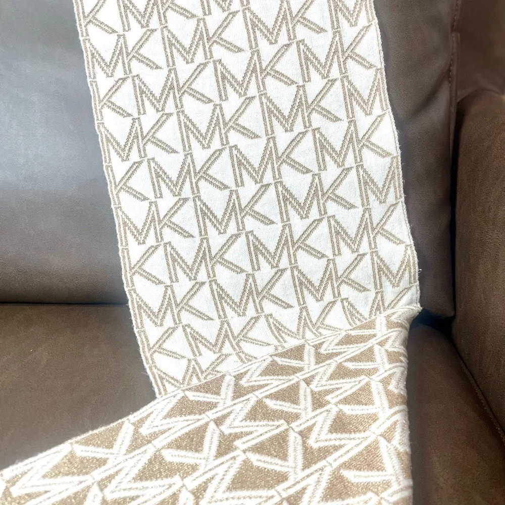 Michael Kors Beige and White Gold Logo Scarf 60 in L Gently Used - Picture 2 of 6